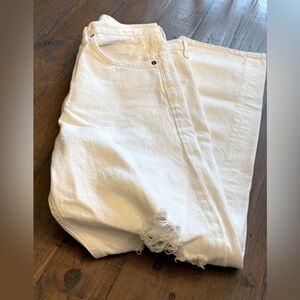 Agolde Los Angeles white distressed jeans. Size 27. Excellent condition.